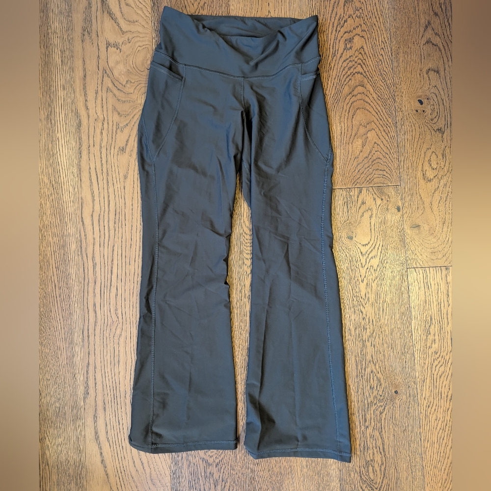 Old Navy Active Powersoft high rise slim boot cut pant